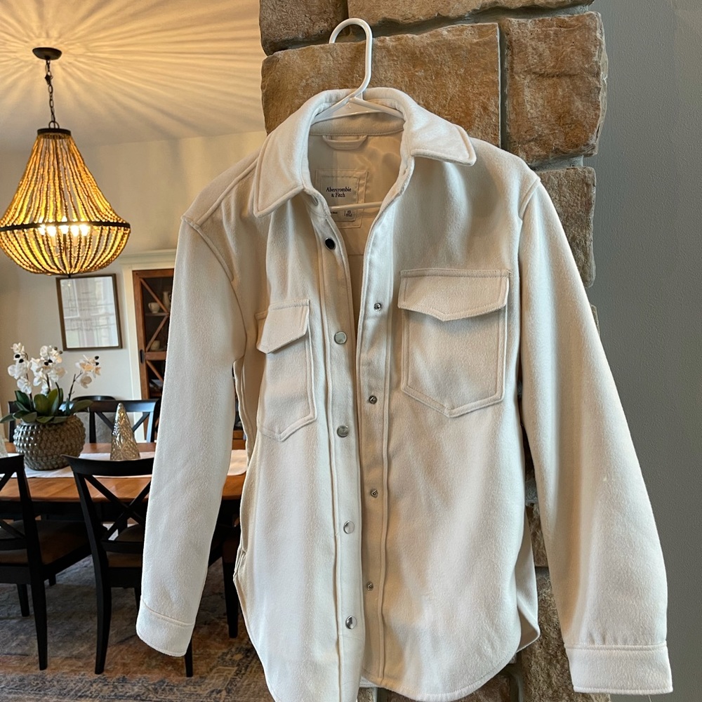 Abercrombie& Fitch women’s shacket